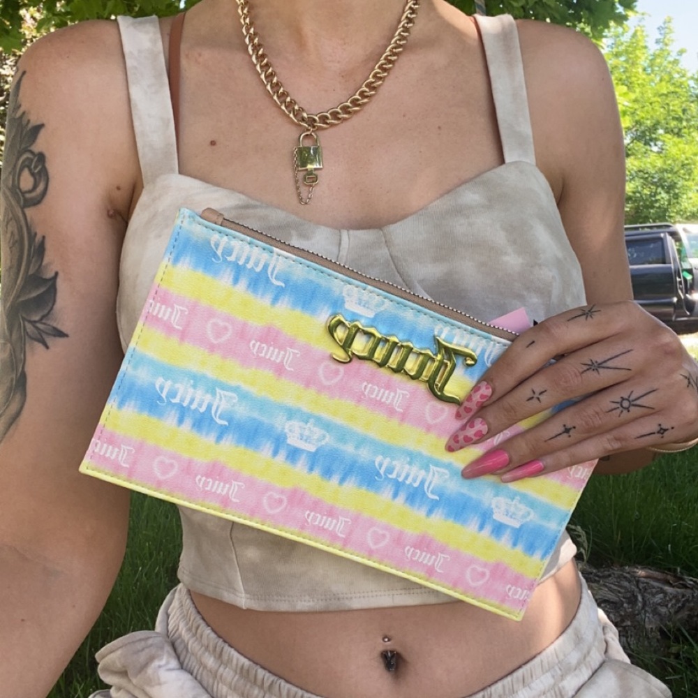 NWT Juicy Couture Pastel Wristlet